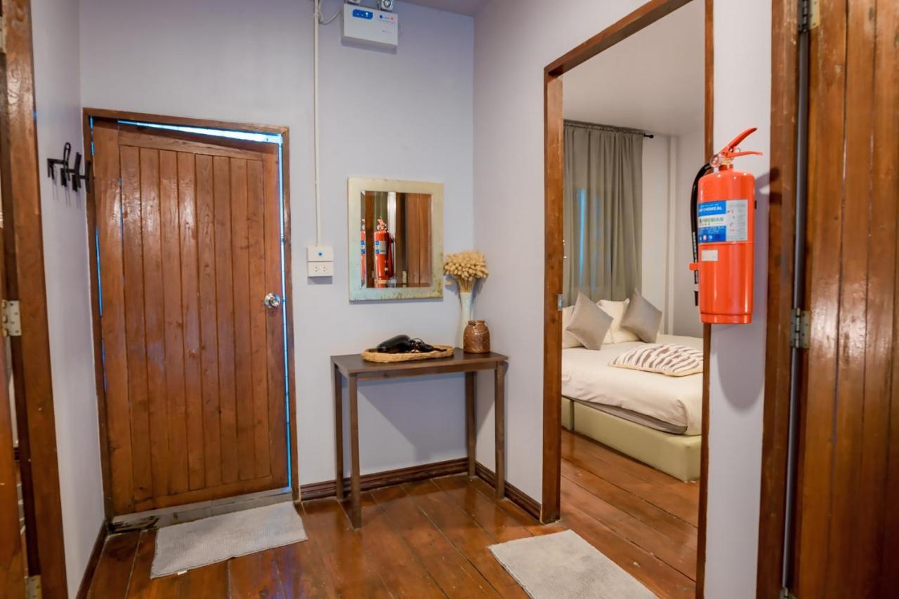 Mini-Me Home, A Cozy Entire House In Old City 치앙마이 외부 사진