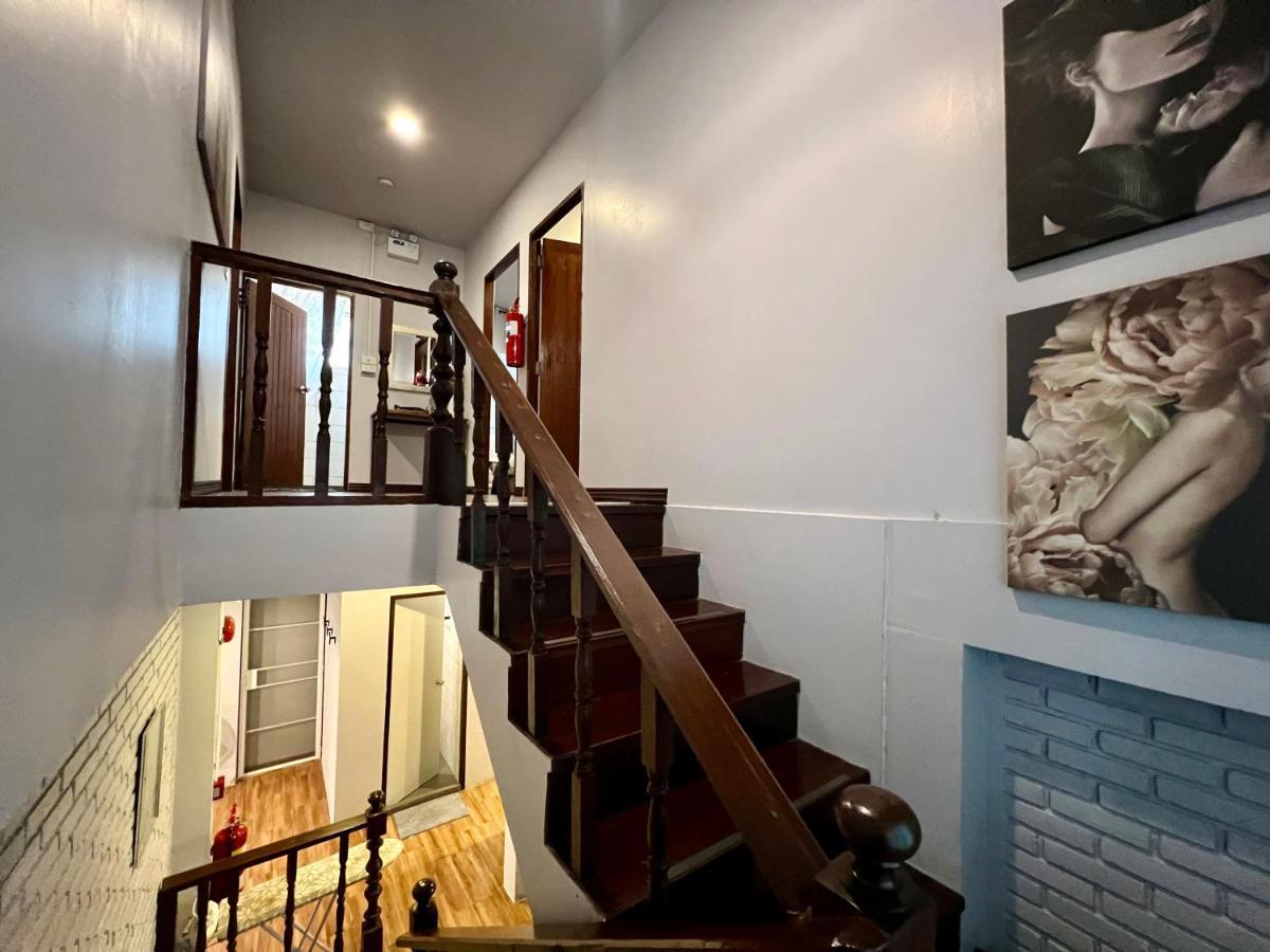Mini-Me Home, A Cozy Entire House In Old City 치앙마이 외부 사진
