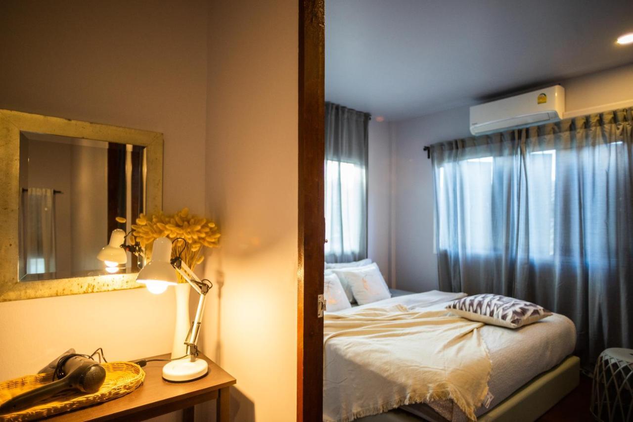 Mini-Me Home, A Cozy Entire House In Old City 치앙마이 외부 사진